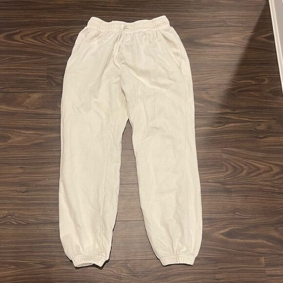 WeWoreWhat Ivory Sweatpants with drawstring Size Medium! - Picture 1 of 4